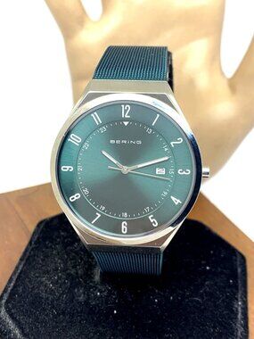 Bering Men's Watch 18740-808 Quartz Green Dial Mesh Stainless Steel 40mm